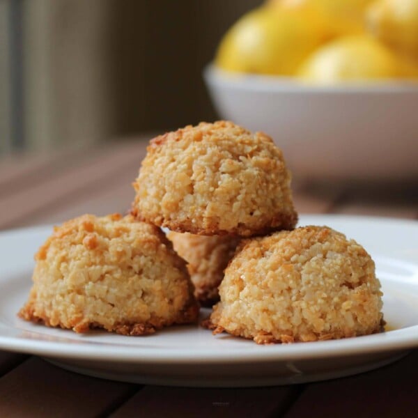 (gluten-free, paleo) Meyer Lemon Coconut Macaroons | www.rmavxiou.top