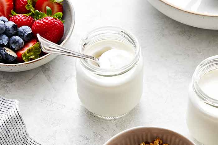 How to make homemade yogurt.