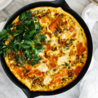 Smoked salmon frittata recipe in a pan.