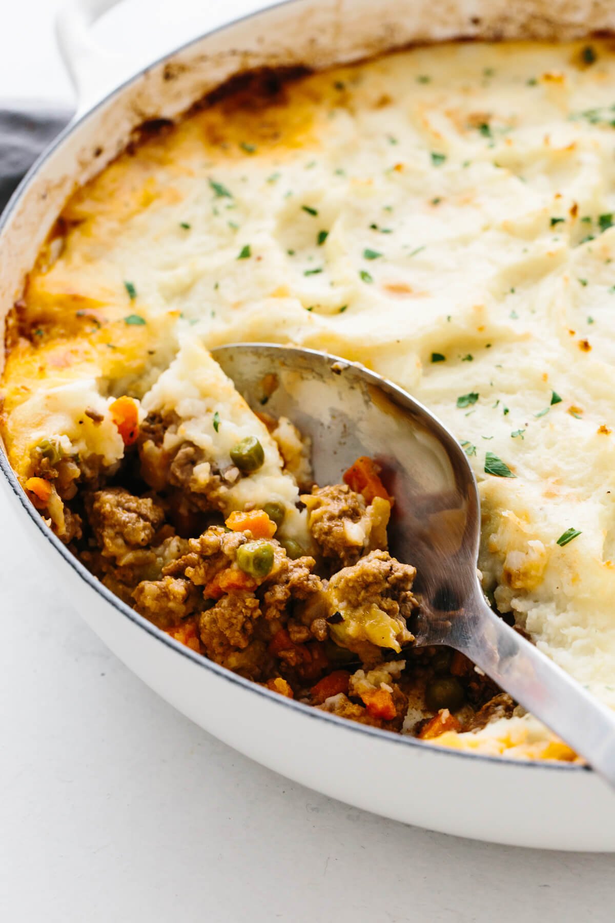 A single scoop serving of Shepherd's pie.