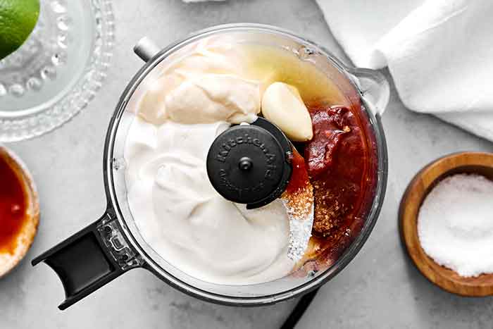 How to make chipotle sauce.