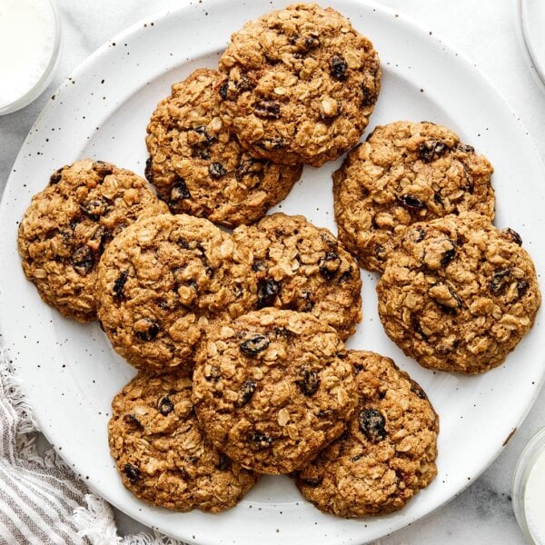 Healthy oatmeal cookies recipe.