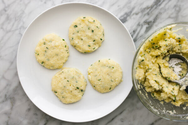 A plate of potato pancake patties.