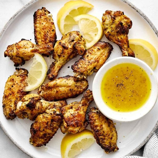 Air fryer chicken wings recipe.