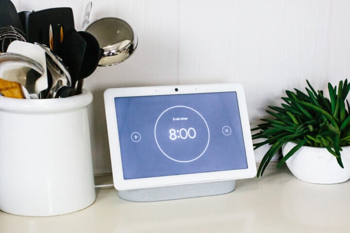 Setting a timer to boil eggs