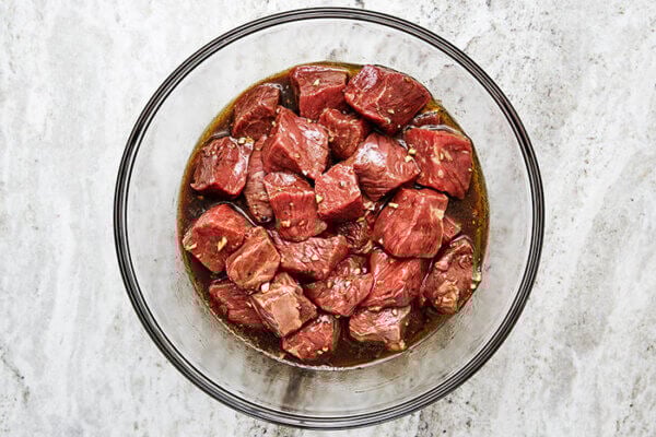 Marinating shish kabob in a bowl