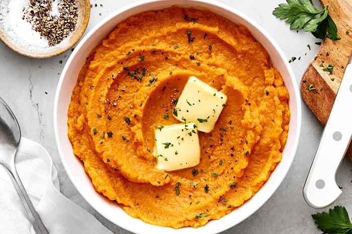 How to make mashed sweet potatoes.