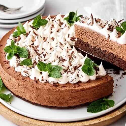Mint chocolate mousse cake recipe.